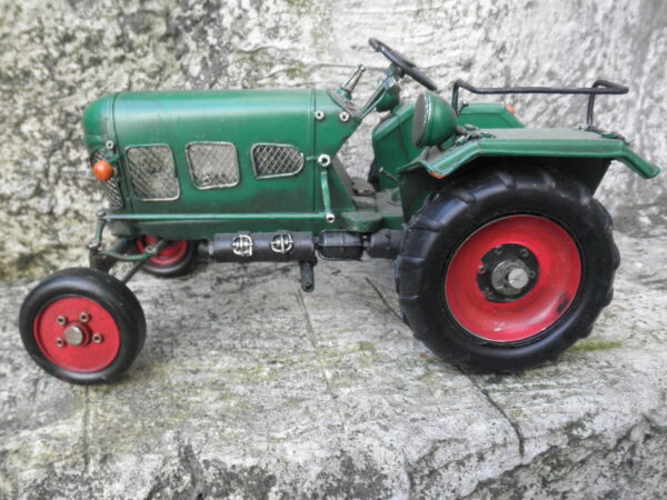 Tractor groen SLK