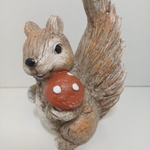 Eekhoorntje van steen